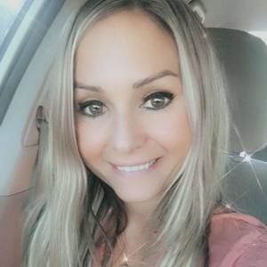 Meet your Posher, Tonya